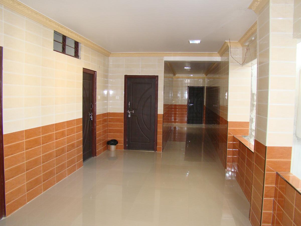 Sreeniketanam Lodge Mādhavaram Kültér fotó
